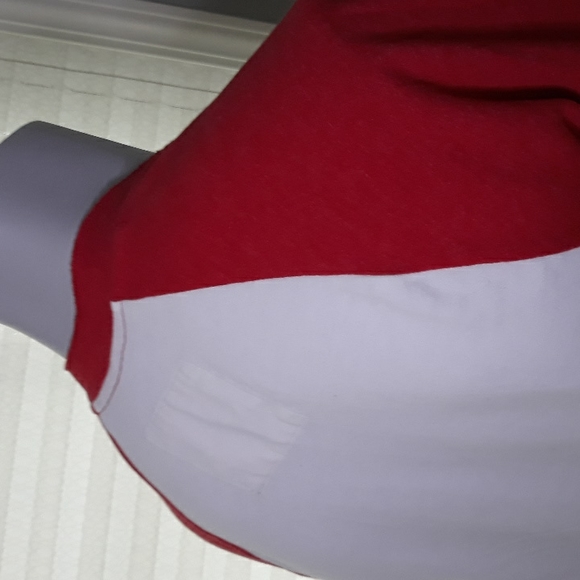 Hollister white and red button Henley. Large - Picture 6 of 6